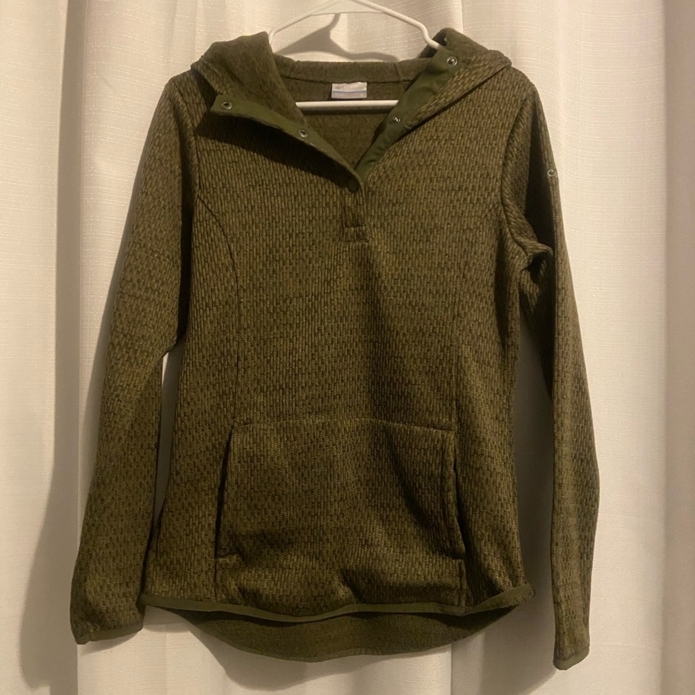 Columbia woman’s hoodie